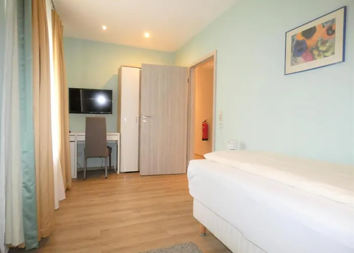 Séjour chez l'habitant Yel *